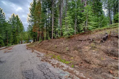 1593 Plumas Circle, South Lake Tahoe, CA 96150 - Photo 2