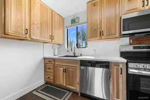 477 Ala Wai Blvd, South Lake Tahoe, CA 96150 - Photo 10