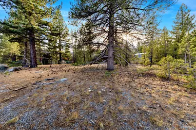 972 Shakori Drive, South Lake Tahoe, CA 96150 - Photo 12
