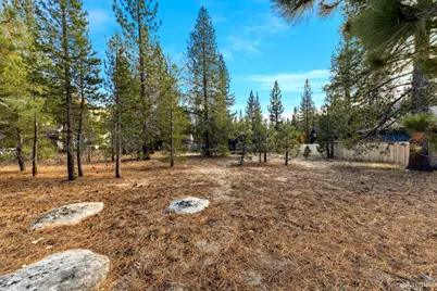 968 Shakori Drive, South Lake Tahoe, CA 96150 - Photo 16
