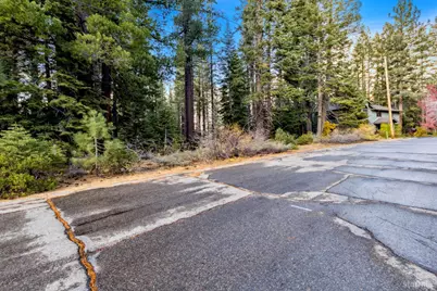 1590 Iroquois Circle, South Lake Tahoe, CA 96150 - Photo 10
