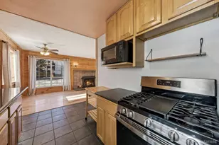 941 Brockway Ave, South Lake Tahoe, CA 96150 - Photo 10