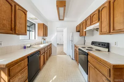 1380 Herbert Avenue, South Lake Tahoe, CA 96150 - Photo 10