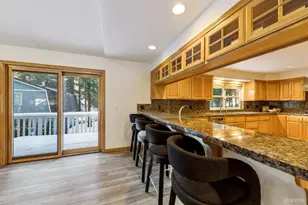 926 Tanglewood Dr, South Lake Tahoe, CA 96150 - Photo 10