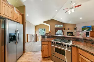 2305 California Ave, South Lake Tahoe, CA 96150 - Photo 12