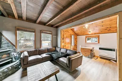 1060 Wildwood Avenue, South Lake Tahoe, CA 96150 - Photo 6