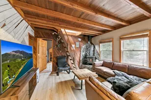 1060 Wildwood Ave, South Lake Tahoe, CA 96150 - Photo 8