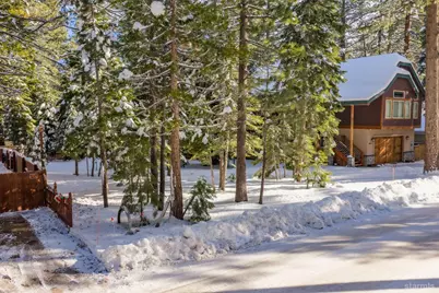 863 Julie Lane, South Lake Tahoe, CA 96150 - Photo 2