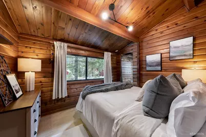 861 Gardner Street, South Lake Tahoe, CA 96150 - Photo 18