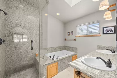 1887 Elks Club Drive, South Lake Tahoe, CA 96150 - Photo 18