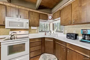 1496 Apple Valley Dr, South Lake Tahoe, CA 96150 - Photo 10