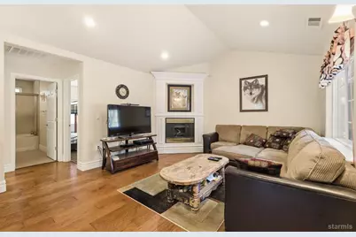 1142 Dedi Avenue, South Lake Tahoe, CA 96150 - Photo 8
