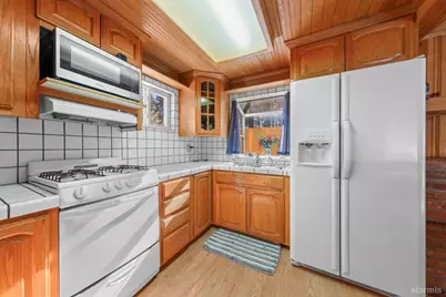 874 San Jose Avenue, South Lake Tahoe, CA 96150 - Photo 12