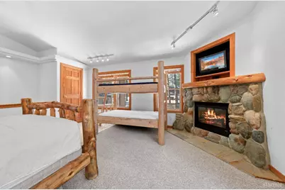874 San Jose Avenue, South Lake Tahoe, CA 96150 - Photo 16