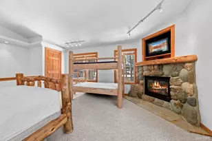 874 San Jose Ave, South Lake Tahoe, CA 96150 - Photo 16