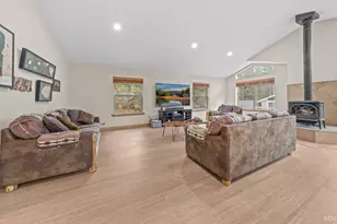 1072 Turnback Trail, South Lake Tahoe, CA 96150 - Photo 28