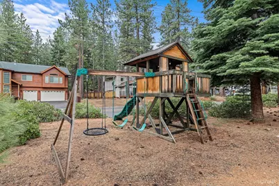1072 Turnback Trail, South Lake Tahoe, CA 96150 - Photo 4
