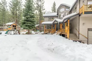 1072 Turnback Trail, South Lake Tahoe, CA 96150 - Photo 2