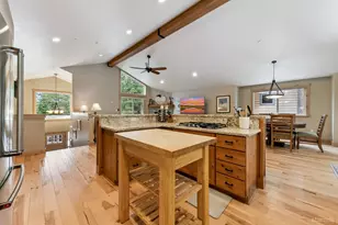 1658 Crystal Air Dr, South Lake Tahoe, CA 96150 - Photo 12