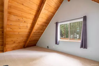 1195 Bonanza Avenue, South Lake Tahoe, CA 96150 - Photo 12