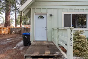 1195 Bonanza Ave, South Lake Tahoe, CA 96150 - Photo 4