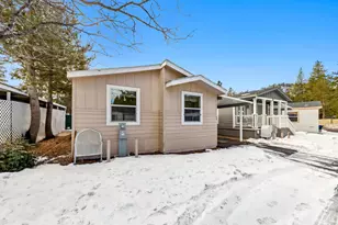 1080 Julie Ln, South Lake Tahoe, CA 96150 - Photo 2