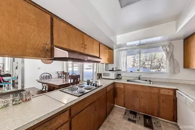 1246 Country Club Drive, South Lake Tahoe, CA 96150 - Photo 12