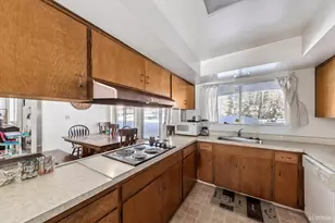 1246 Country Club Dr, South Lake Tahoe, CA 96150 - Photo 12