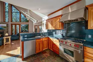 1919 Apalachee Dr, South Lake Tahoe, CA 96150 - Photo 12