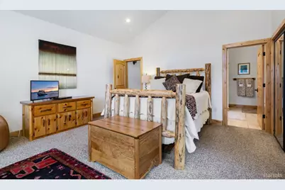 1637 Black Bart Court, South Lake Tahoe, CA 96150 - Photo 12