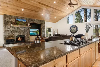 1637 Black Bart Court, South Lake Tahoe, CA 96150 - Photo 2