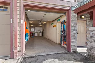 39 Palisades Dr, Kirkwood, CA 95646 - Photo 30