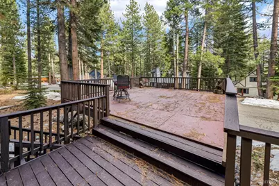 1586 Crystal Air Drive, South Lake Tahoe, CA 96150 - Photo 8