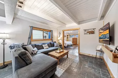 1586 Crystal Air Drive, South Lake Tahoe, CA 96150 - Photo 16