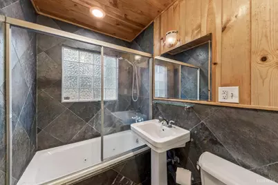 1586 Crystal Air Drive, South Lake Tahoe, CA 96150 - Photo 26