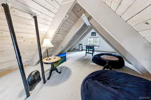 1586 Crystal Air Dr, South Lake Tahoe, CA 96150 - Photo 32