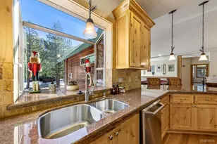 3390 Beaver Brae, South Lake Tahoe, CA 96150 - Photo 12