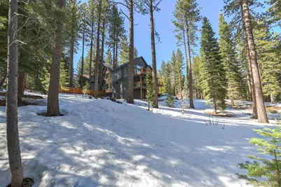 2113 Mandan Street, South Lake Tahoe, CA 96150 - Photo 2