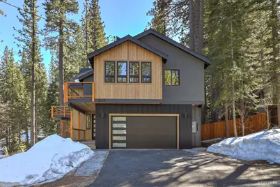 2113 Mandan Street, South Lake Tahoe, CA 96150 - Photo 2