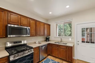 2046 Lukins Way, South Lake Tahoe, CA 96150 - Photo 16