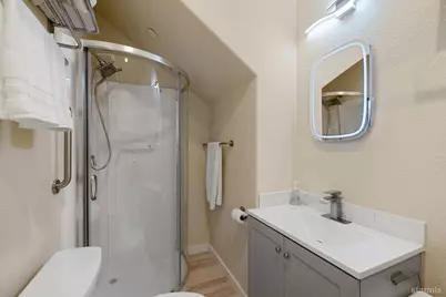 2046 Lukins Way, South Lake Tahoe, CA 96150 - Photo 20