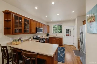 2046 Lukins Way, South Lake Tahoe, CA 96150 - Photo 14