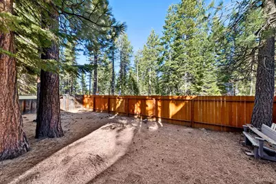 2050 Lukins Way, South Lake Tahoe, CA 96150 - Photo 24