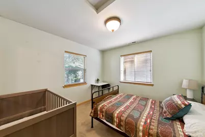 2050 Lukins Way, South Lake Tahoe, CA 96150 - Photo 18