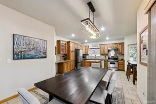 2050 Lukins Way, South Lake Tahoe, CA 96150 - Photo 32