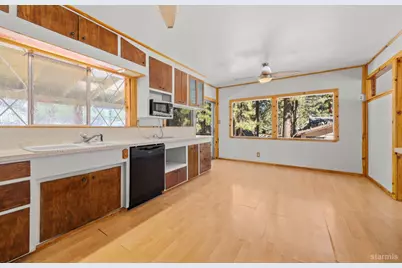 2493 Ponderosa Street, South Lake Tahoe, CA 96150 - Photo 12