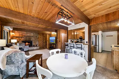 1796 Skyline Drive, South Lake Tahoe, CA 96150 - Photo 8