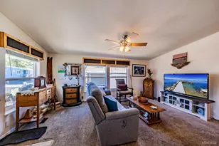 1080 Julie Ln, South Lake Tahoe, CA 96150 - Photo 8