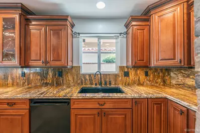 30297 Skippers Way Drive, Canyon Lake, CA 92587 - Photo 20