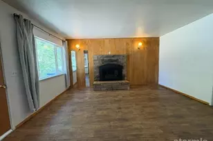 900 Patricia Ln, South Lake Tahoe, CA 96150 - Photo 8